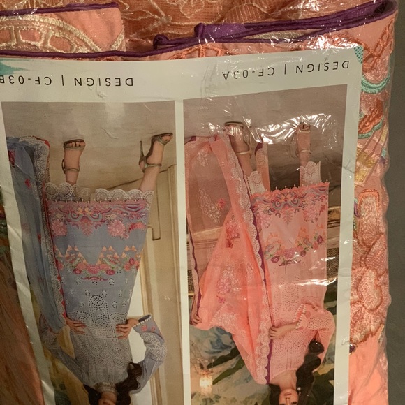 Shalwar Kameez - Picture 7 of 9